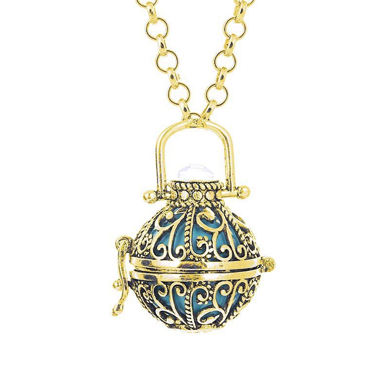 Long pendentif populaire rétro Diffusion de parfum, chaîne de pull creuse à la mode, nouveau cadeau féminin, collier d'aromathérapie transfrontalier