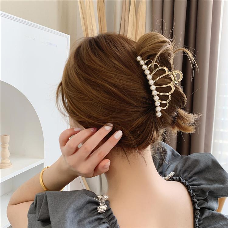 Temperament Sunflower Hairpin Female Disc Hair Summer Head Elegant Catch Shark Clip Large Metal Clip Headdress