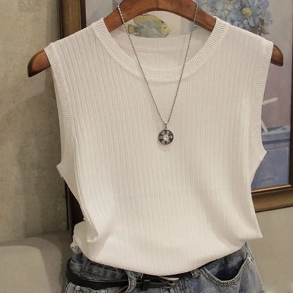 2026 New Fashion Knitted O-neck Sleeveless Blouse