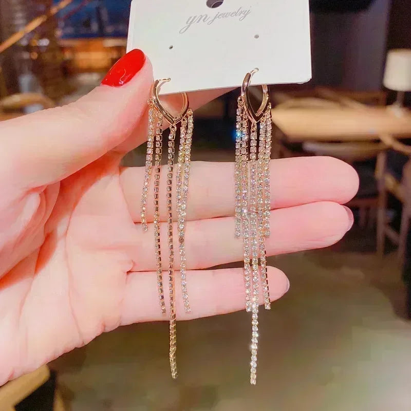 New Fashion Trend Unique Design Elegant and Exquisite Zircon Leaf Earrings For Women Jewelry Wedding Party Premium Gifts