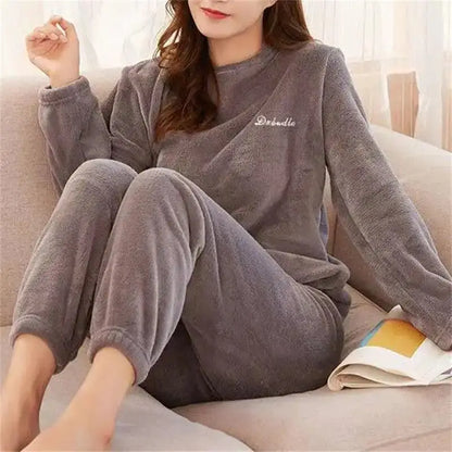 Women Velvet Pajama Set Fleecing Warm Loose Top And Elastic Waist Pants Casual Warm Woollen Suit Women Winter Men Sleepwear