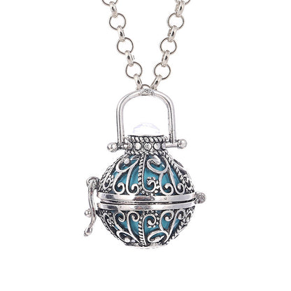 Long pendentif populaire rétro Diffusion de parfum, chaîne de pull creuse à la mode, nouveau cadeau féminin, collier d'aromathérapie transfrontalier 