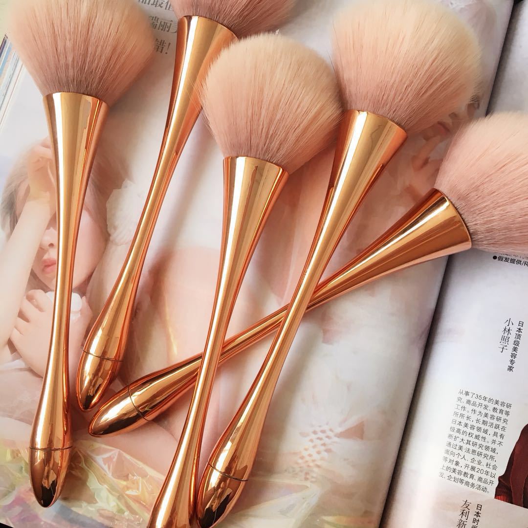 Single Powder Brush Cross-border E-commerce Hot Sale Blush Brush Highlight Brush Makeup Brush Beauty Tools