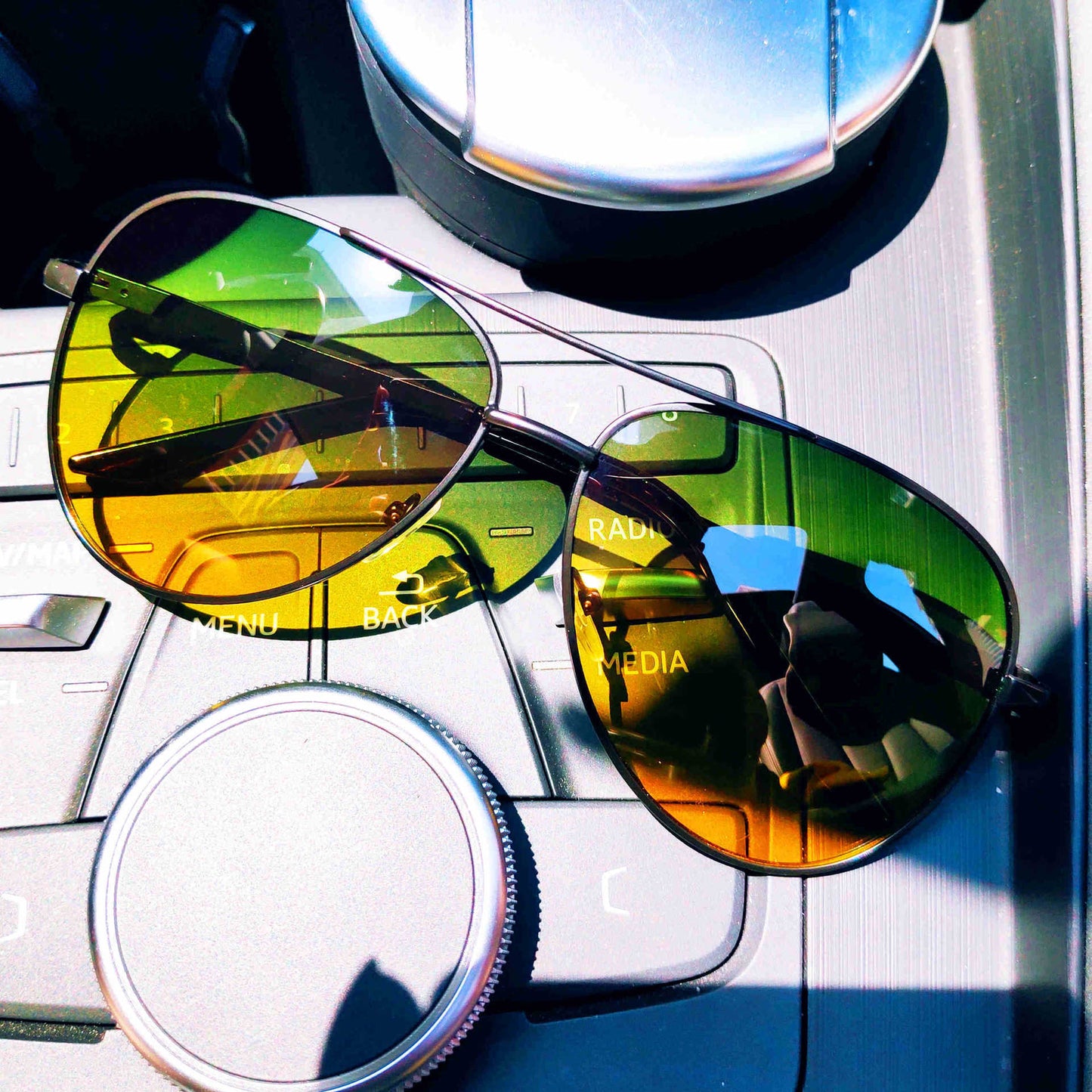 Polarized color-changing sunglasses for day and night